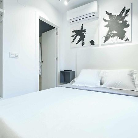 Giralda Modern & Luxury Apartment Sevilla Bagian luar foto